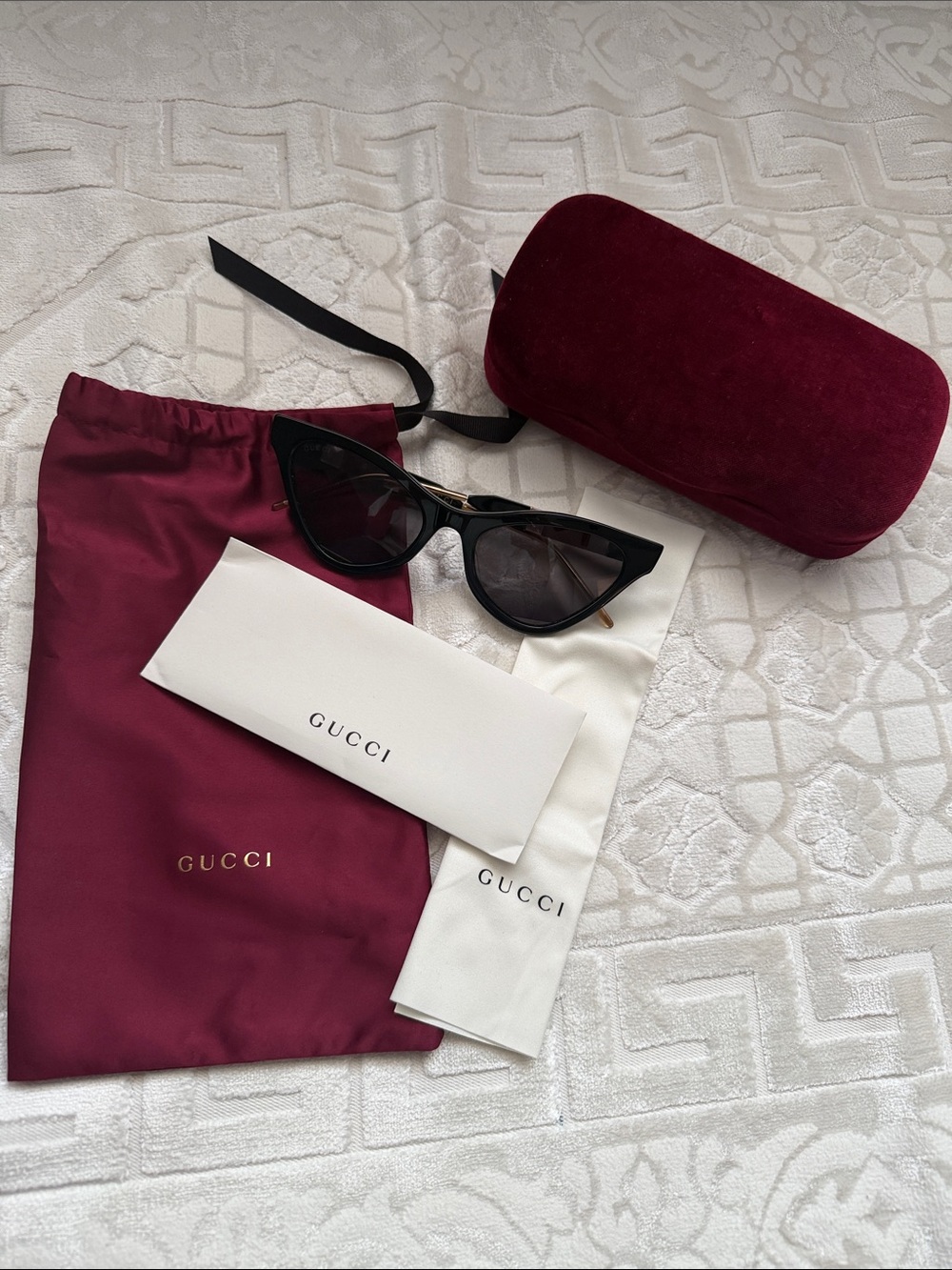 Gucci Black Cat-Eye Sunglasses with Burgundy Velvet Case